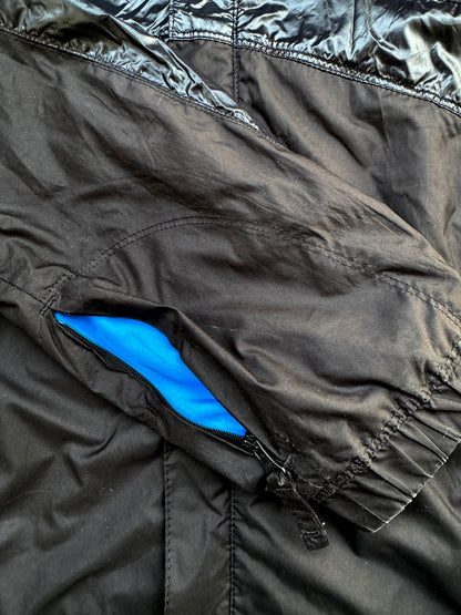 Hussein Chalayan fyrir Puma jakki / Hussein Chalayan for Puma jacket